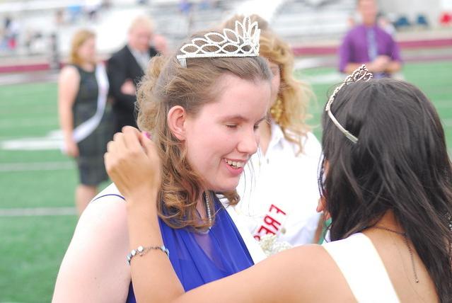 Faith Manion crowned Homecoming Queen